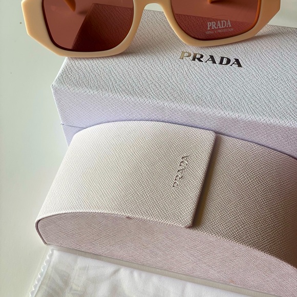 NEW Prada PR17WS VYJ6X1 Powder Beige Brown Rectangle Unisex Sunglasses - Picture 8 of 10